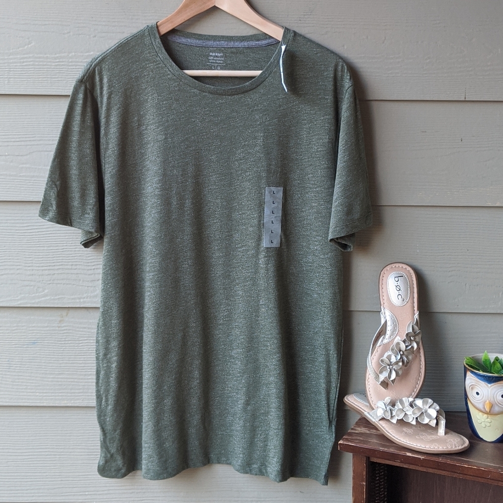 Old Navy green Heather crew neck tee soft washed
